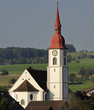 Die Pfarrkirche Sankt Nikolaus wurde im Jahre 1710 eingeweiht.